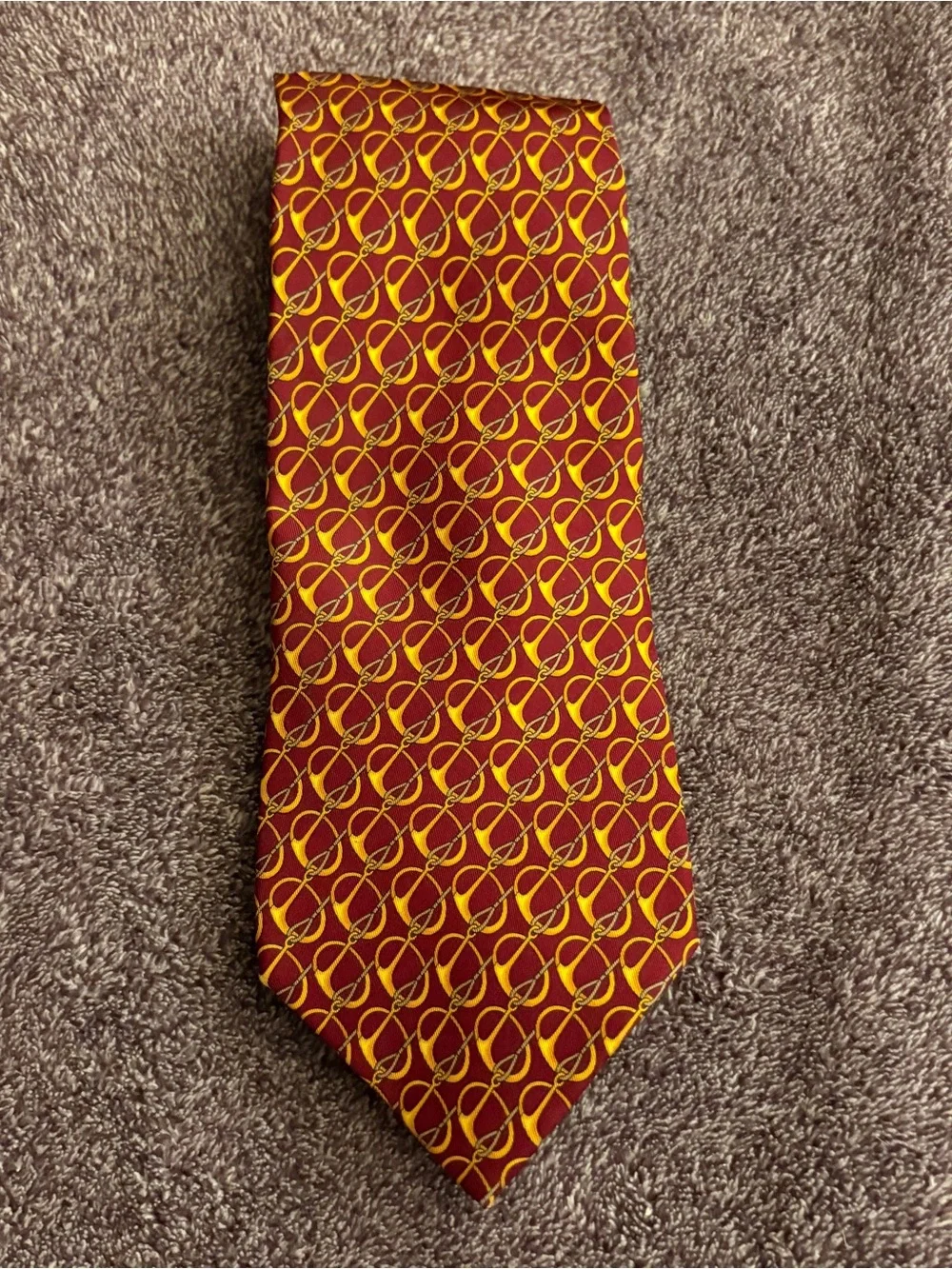 Gucci Red Silk Tie with Yellow Interlocking Pattern